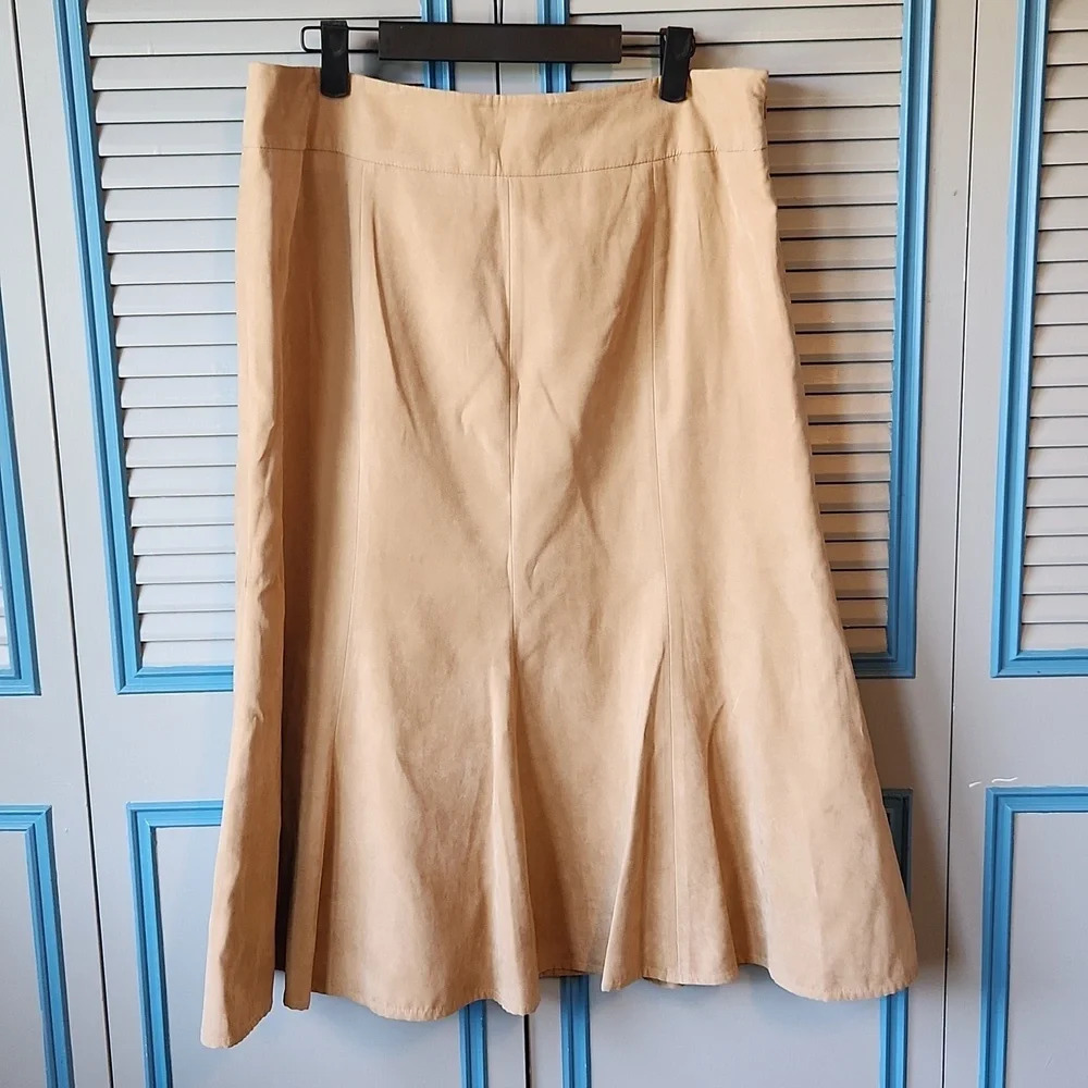 Bernard chaus Tan A Line Skirt
